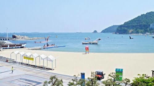 Yellow Songdo Hotel 2*