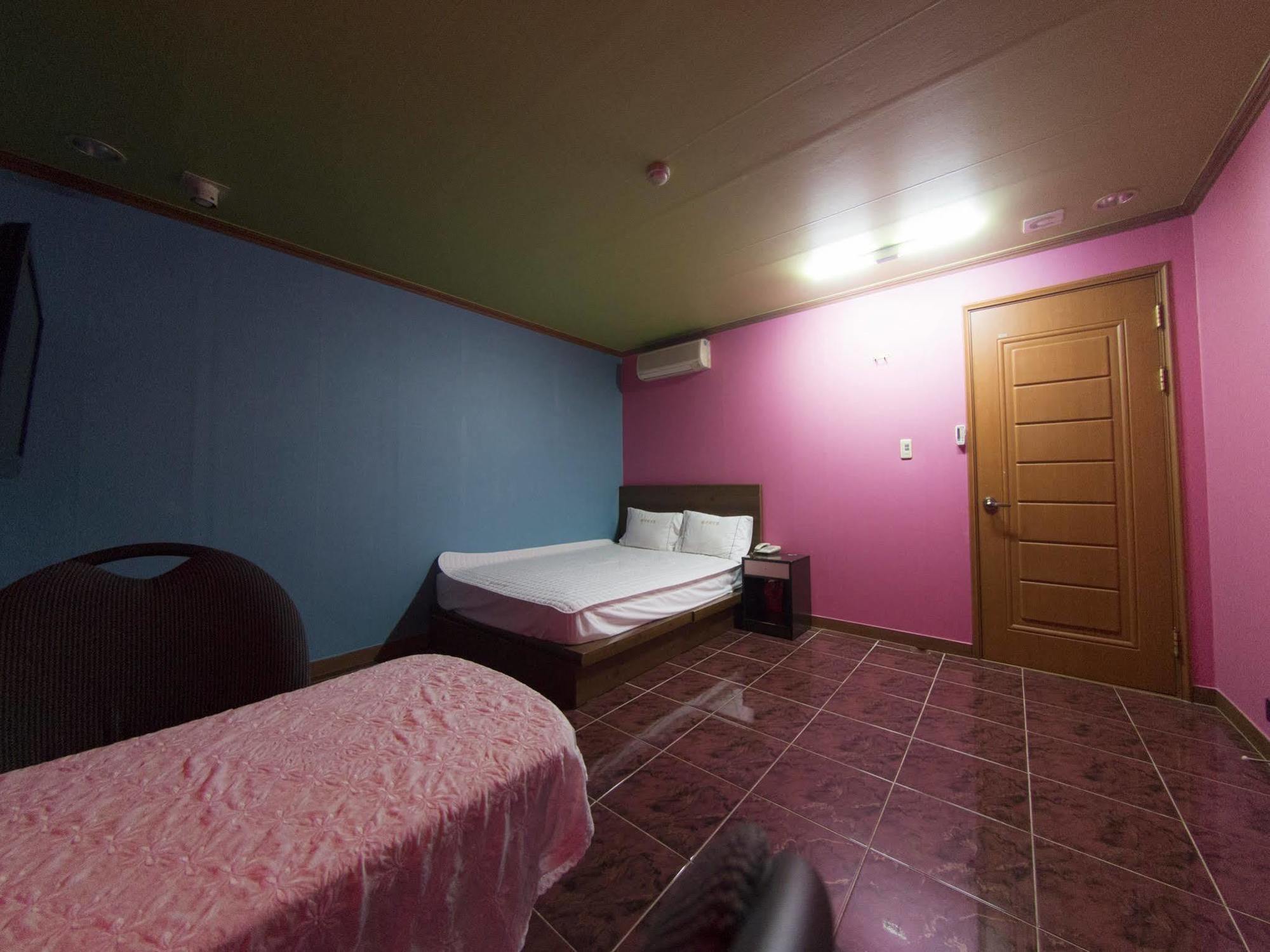 Centum Motel 2*