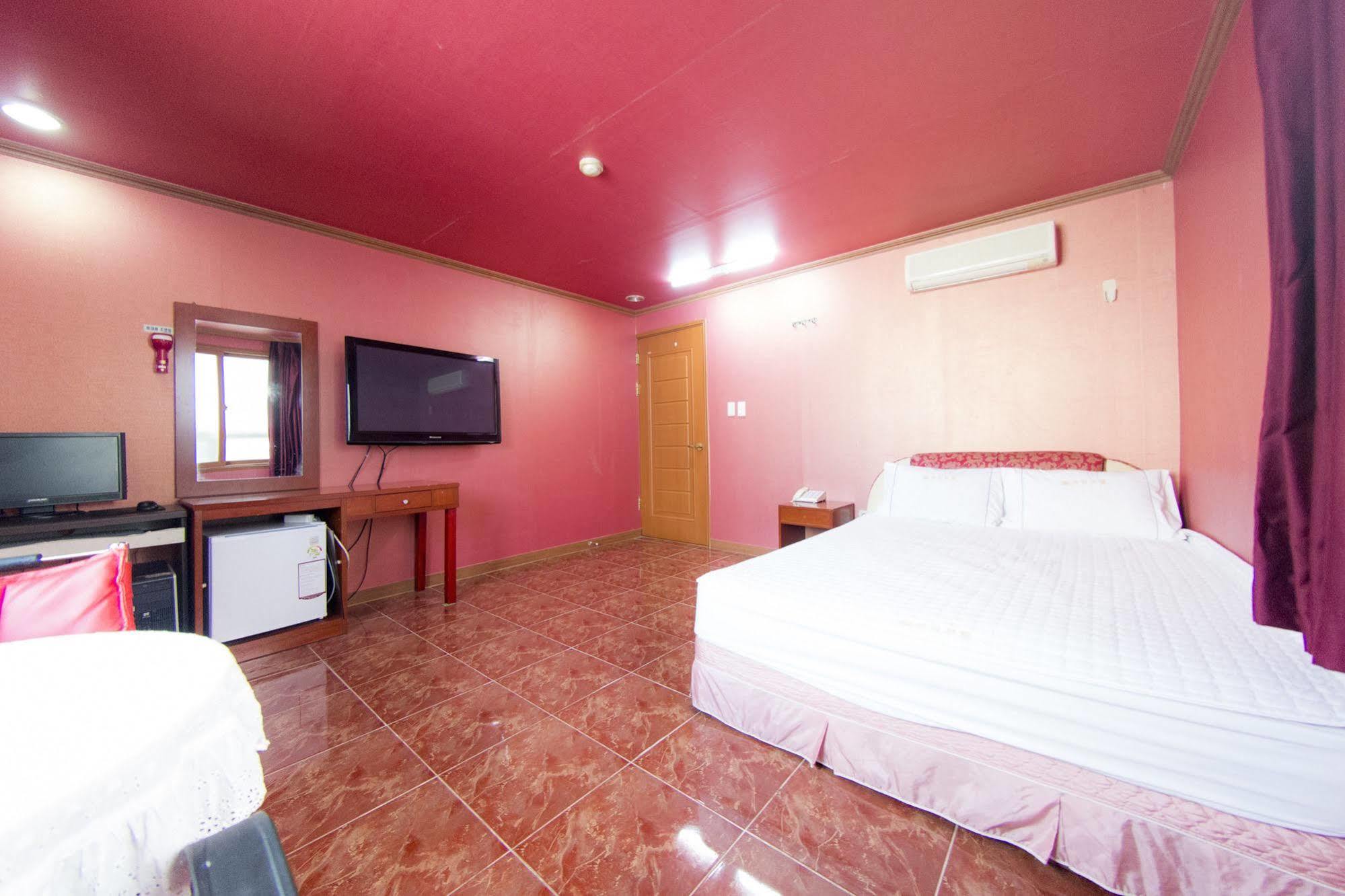 Motel Centum 2*