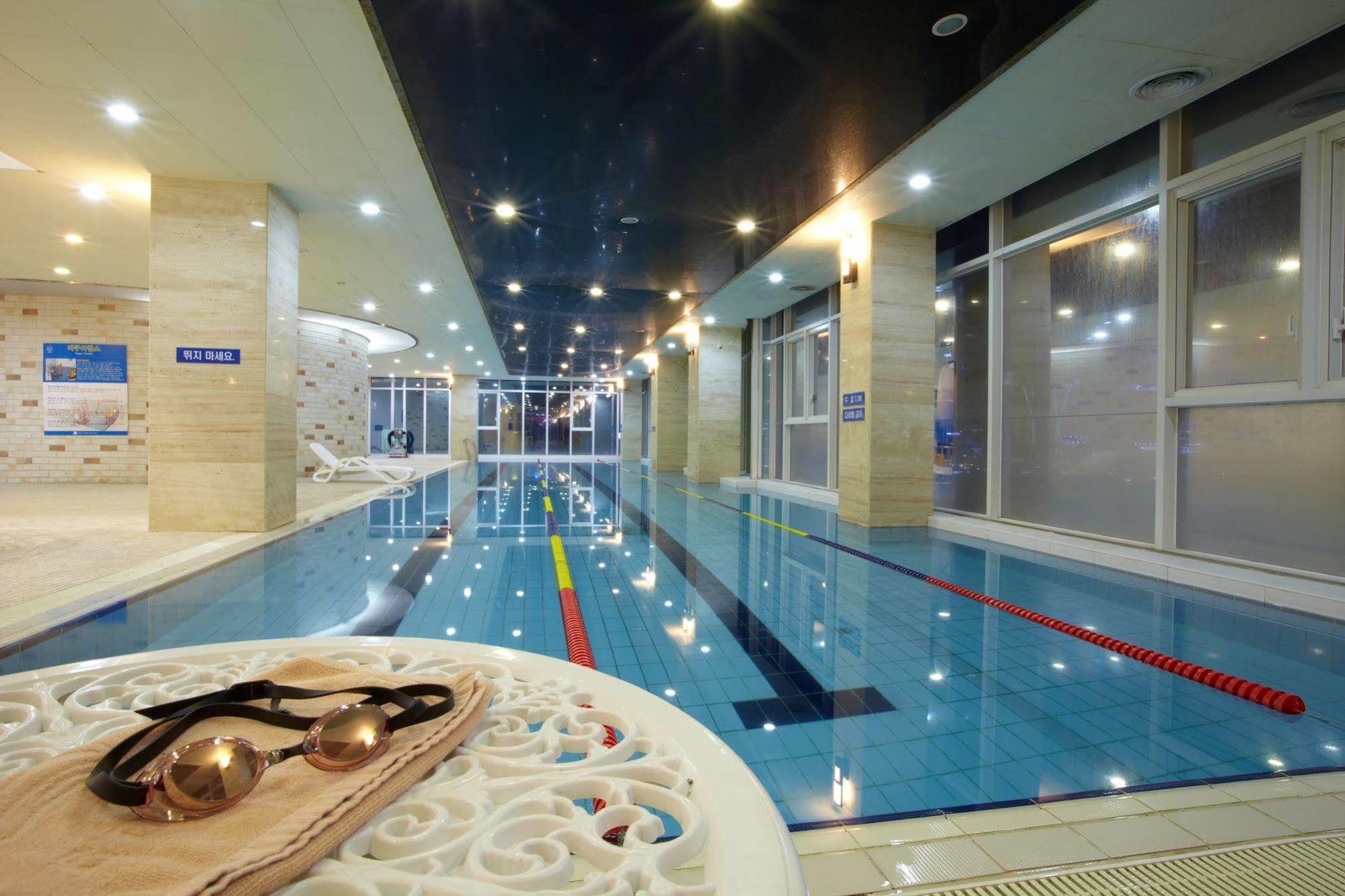 Aqua Palace Hotel