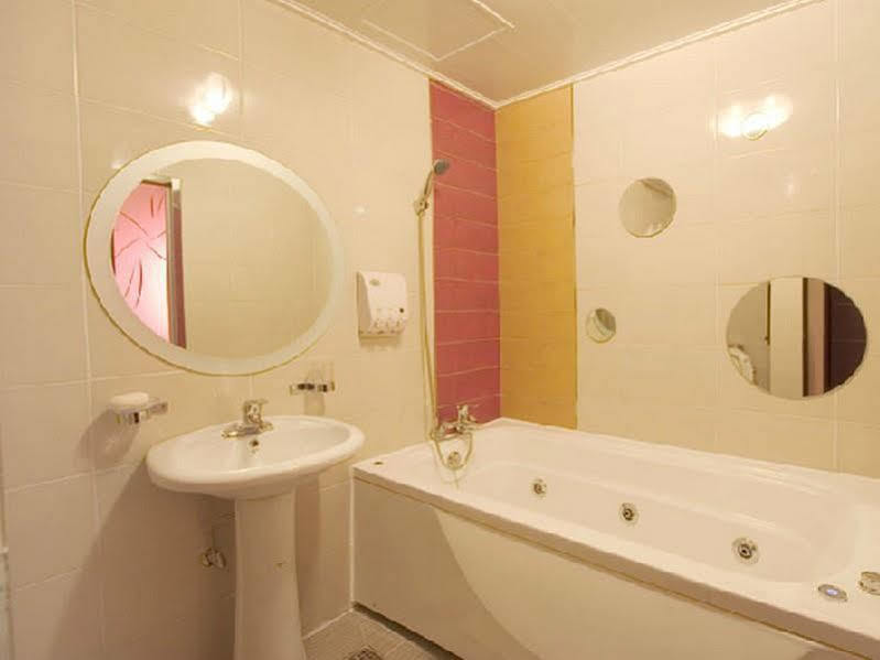 Special Hotel 2*