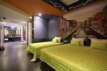 V Nampo Hotel