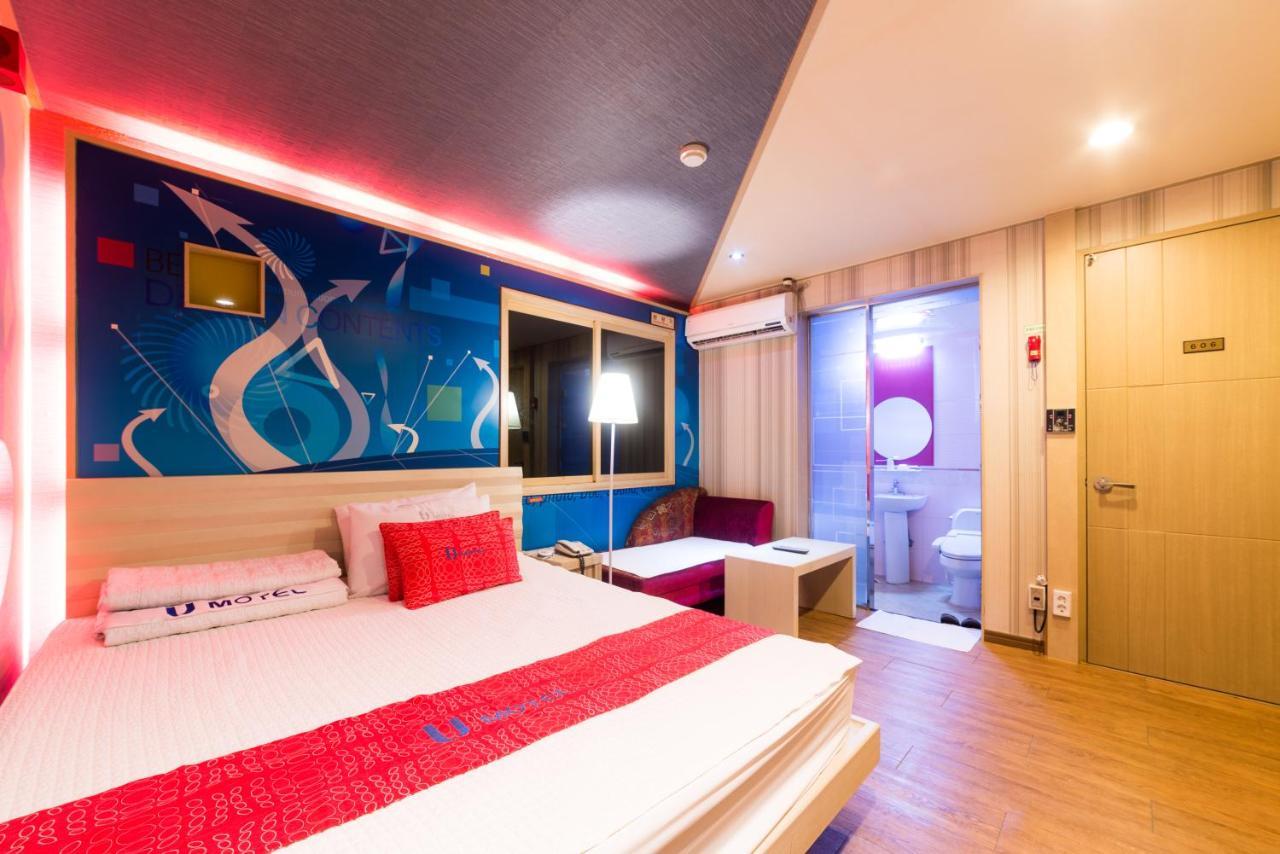 U Hotel 2*