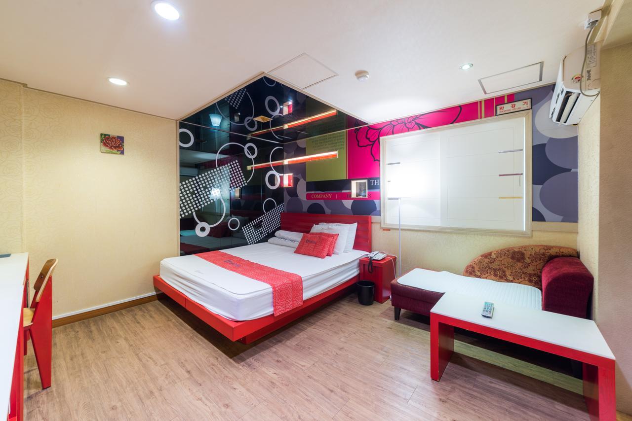 Hotel U 2*