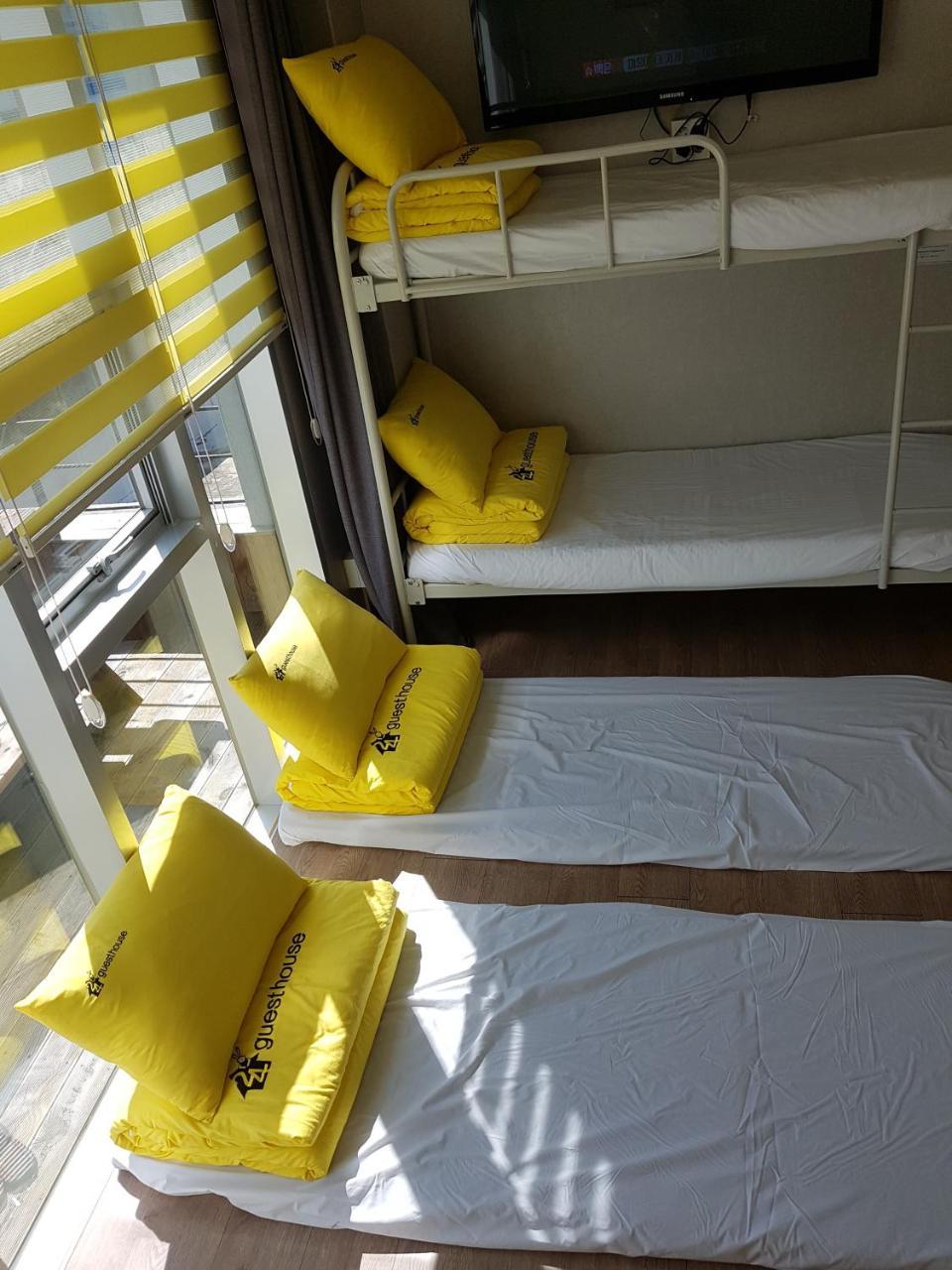 24 Nampo Station Guest house 2*