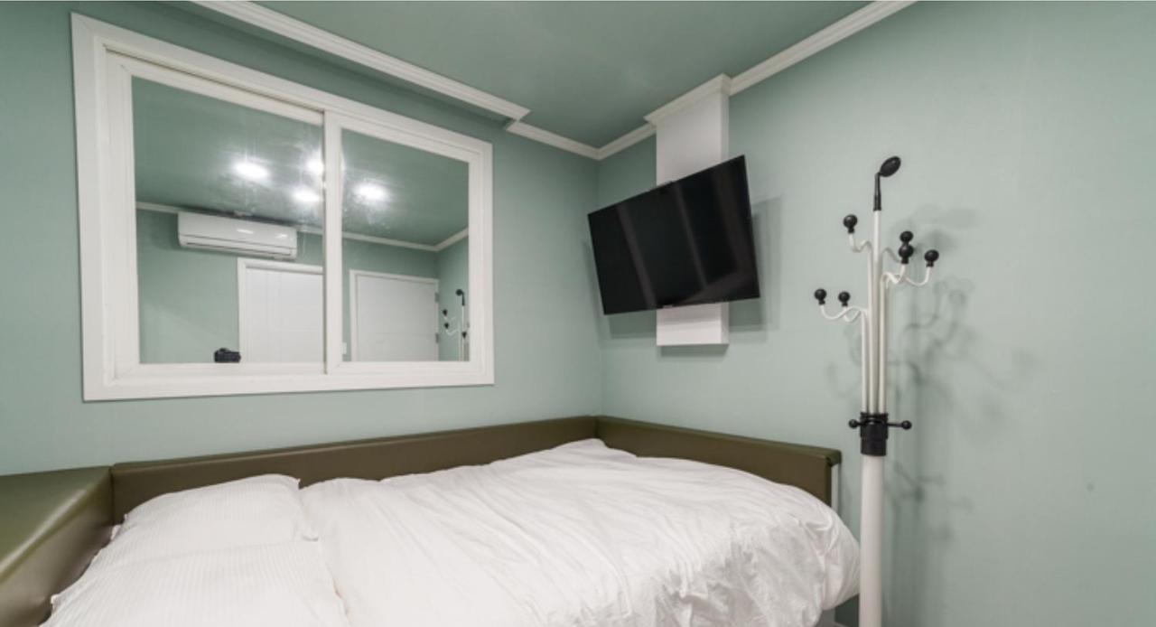 Motel Inn Hotel 2*