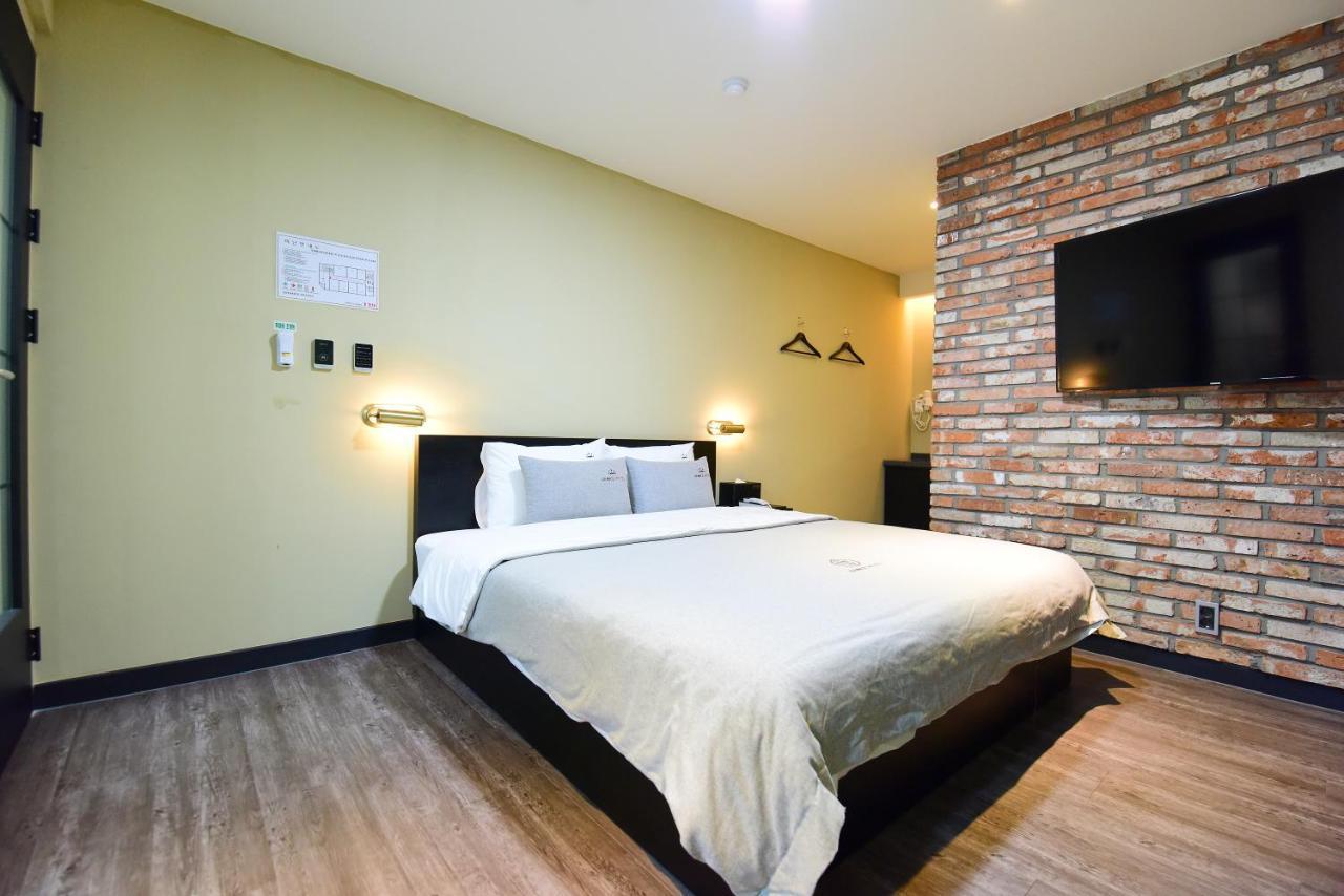 Grance Hotel 2*