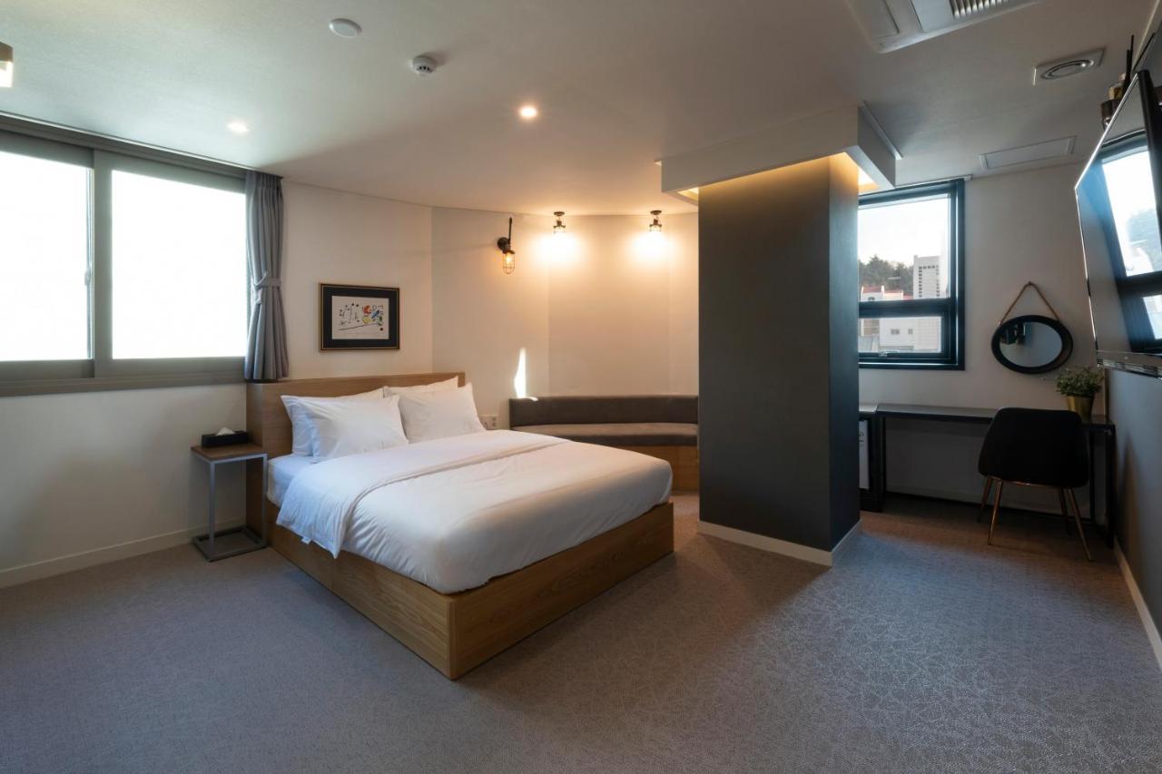 No. 25 Signature Daecheong 3* Busan
