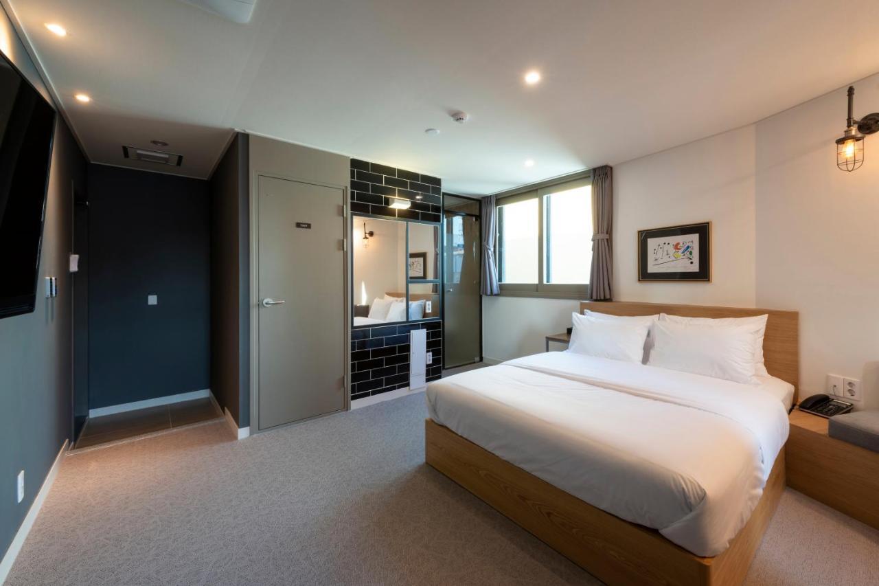 Hotel No. 25 Signature Daecheong 3*