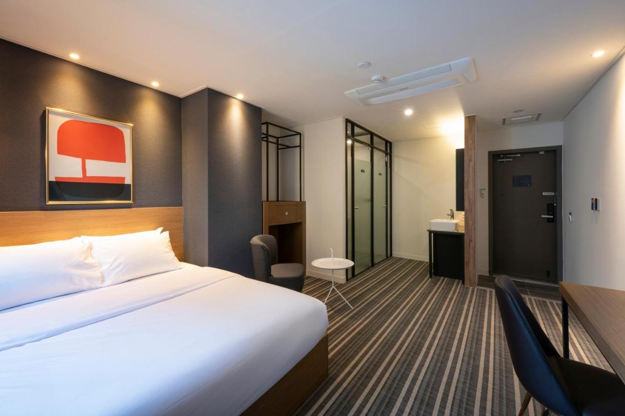 Hotel No. 25 Signature Daecheong Busan