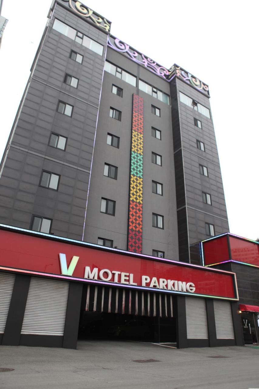 Motel V Songdo 2*