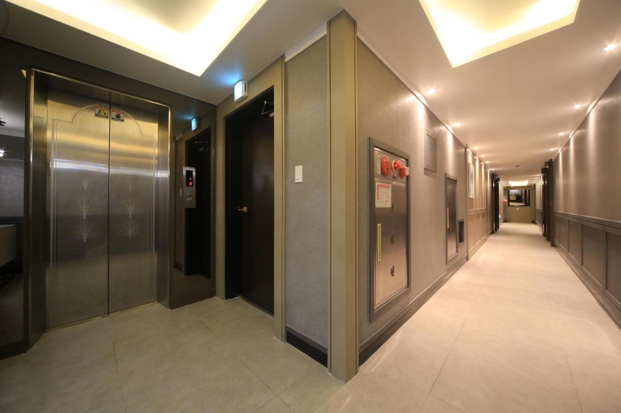 Cheese Hotel 3*