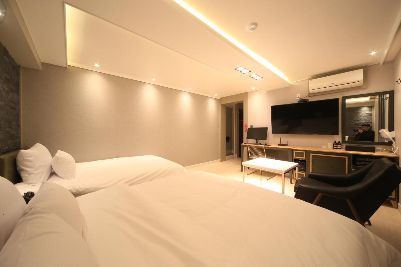 Cheese Hotel 3*