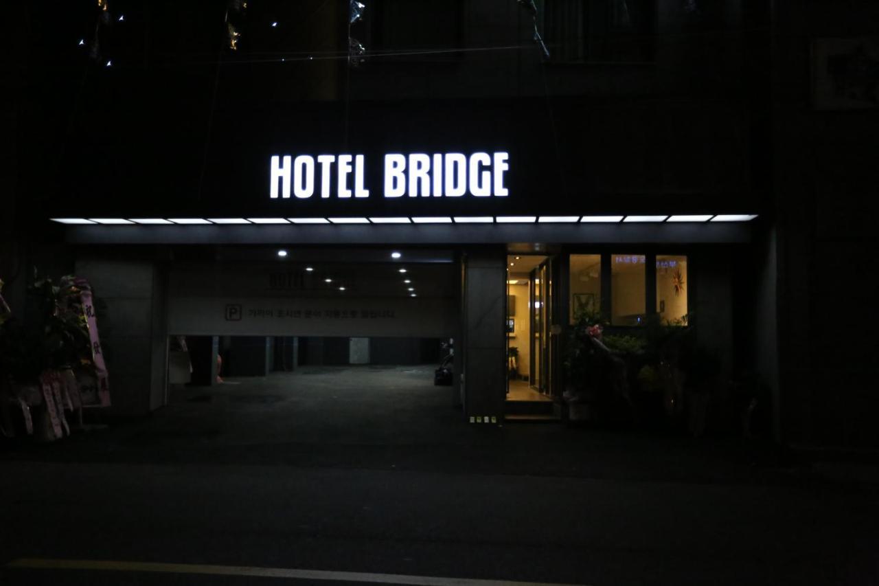Bridge motel Busan