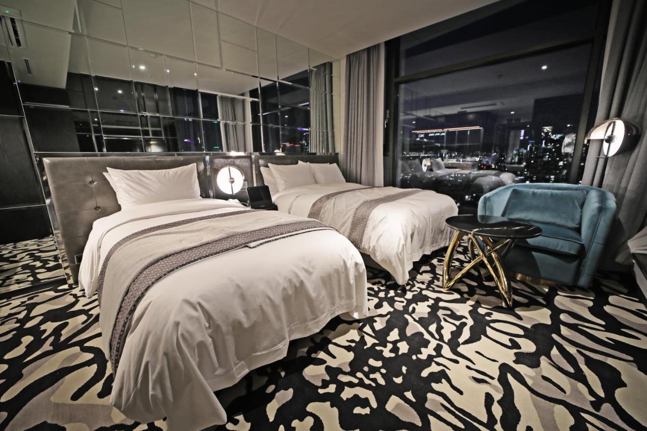 Louis Hamilton Gwangan 3* Busan