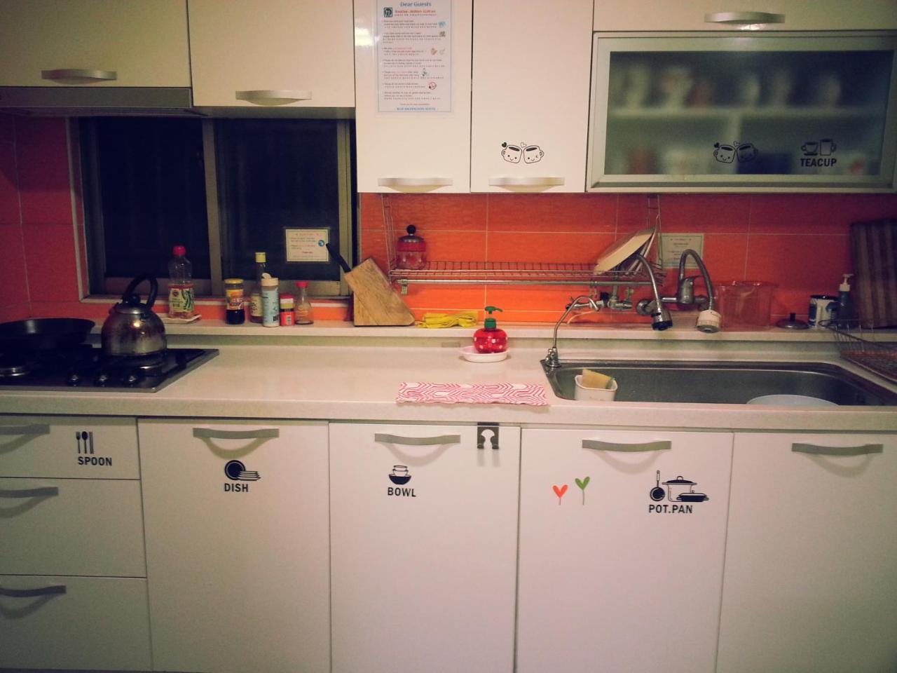 Hostel Blue Backpackers *