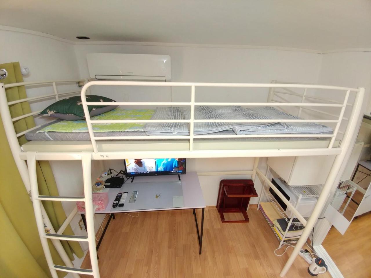 Exclusive Use Whole House For * Busan