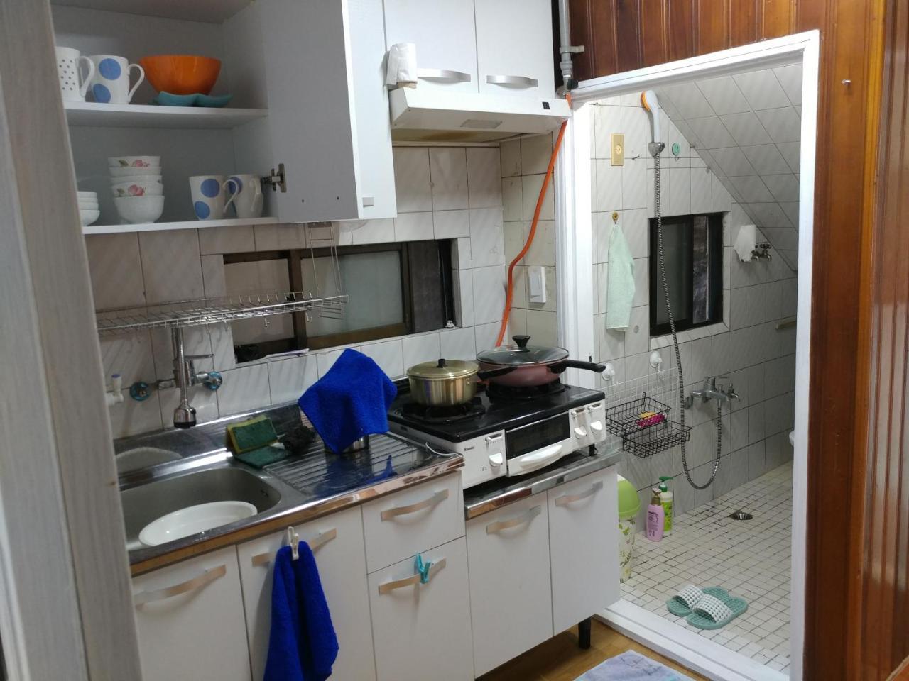 Apartment Exclusive Use Whole House For