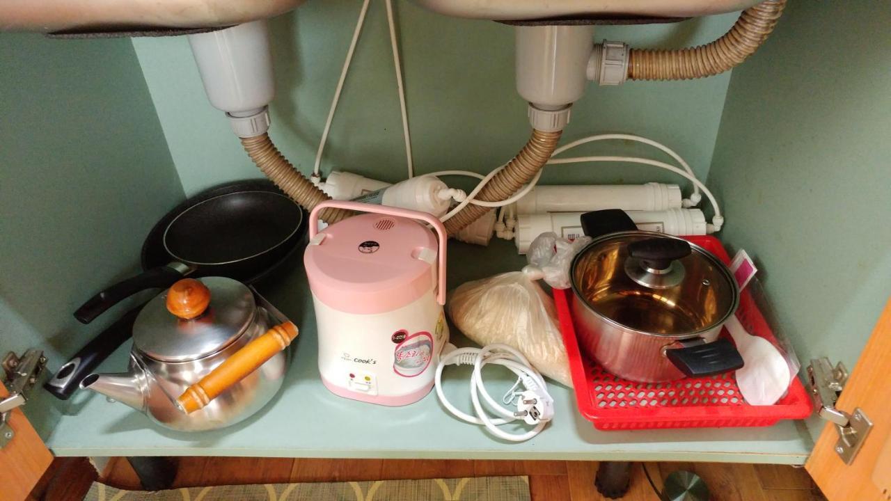 Apartment Exclusive Use Whole House For