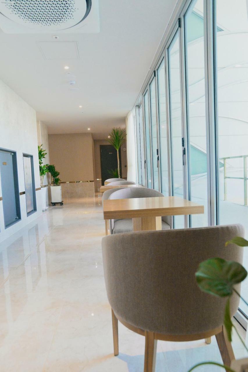 H Avenue Gwanganri Hotel