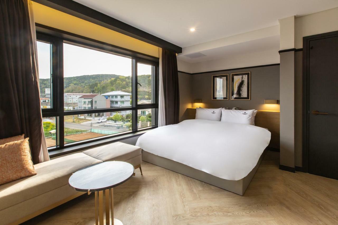 Brown Dot Gijang Yeonhwari Hotel *