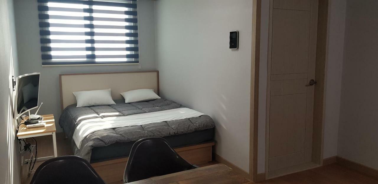 Aparthotel Marina Busan