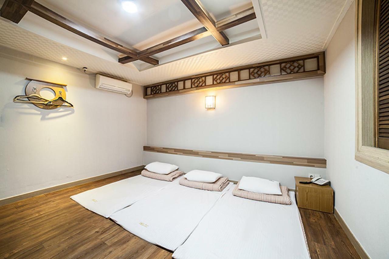 Bricks Haeundae Motel 2*