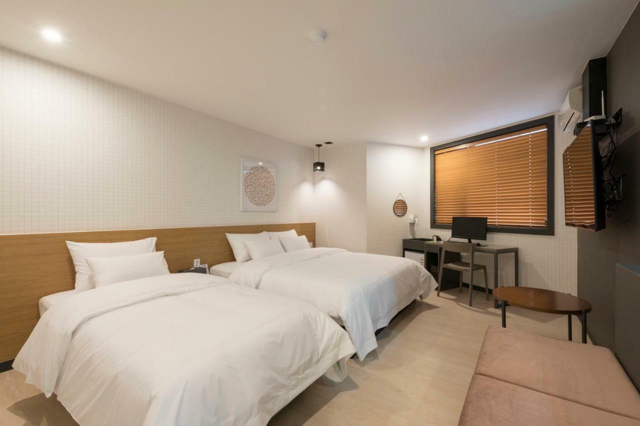 Hotel No. 25 Yongho 2*