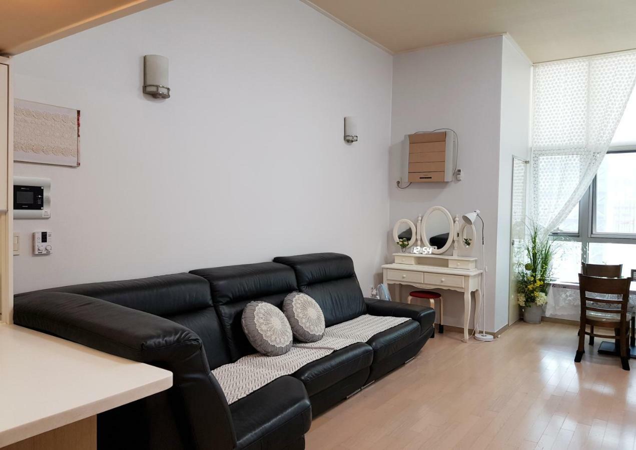 Apartment Lotte Apartment 1 Busan