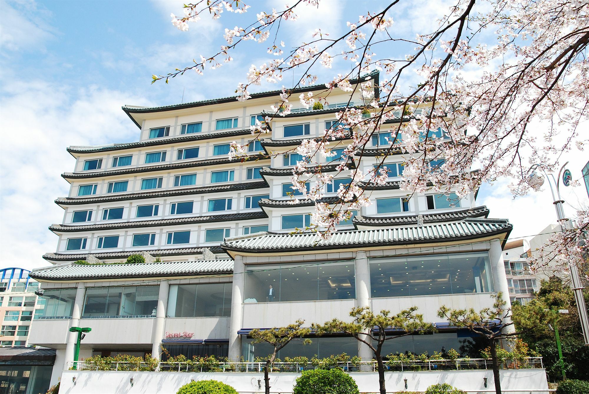 Illua Hotel