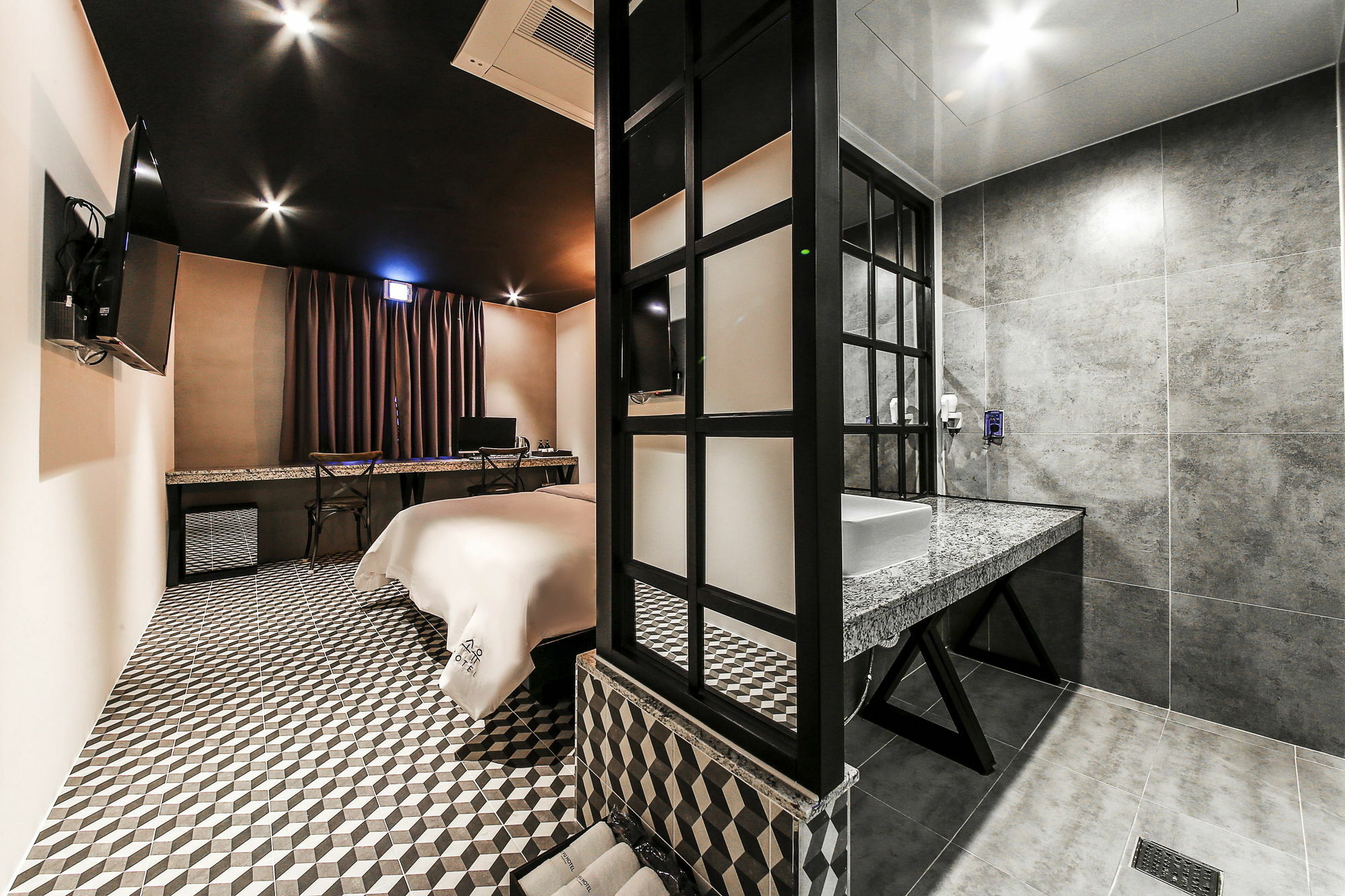 Soyu Hotel 2*