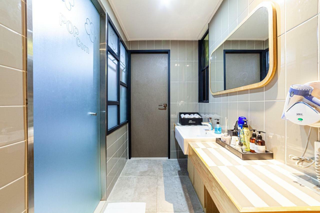 Station Popcorn Hotel