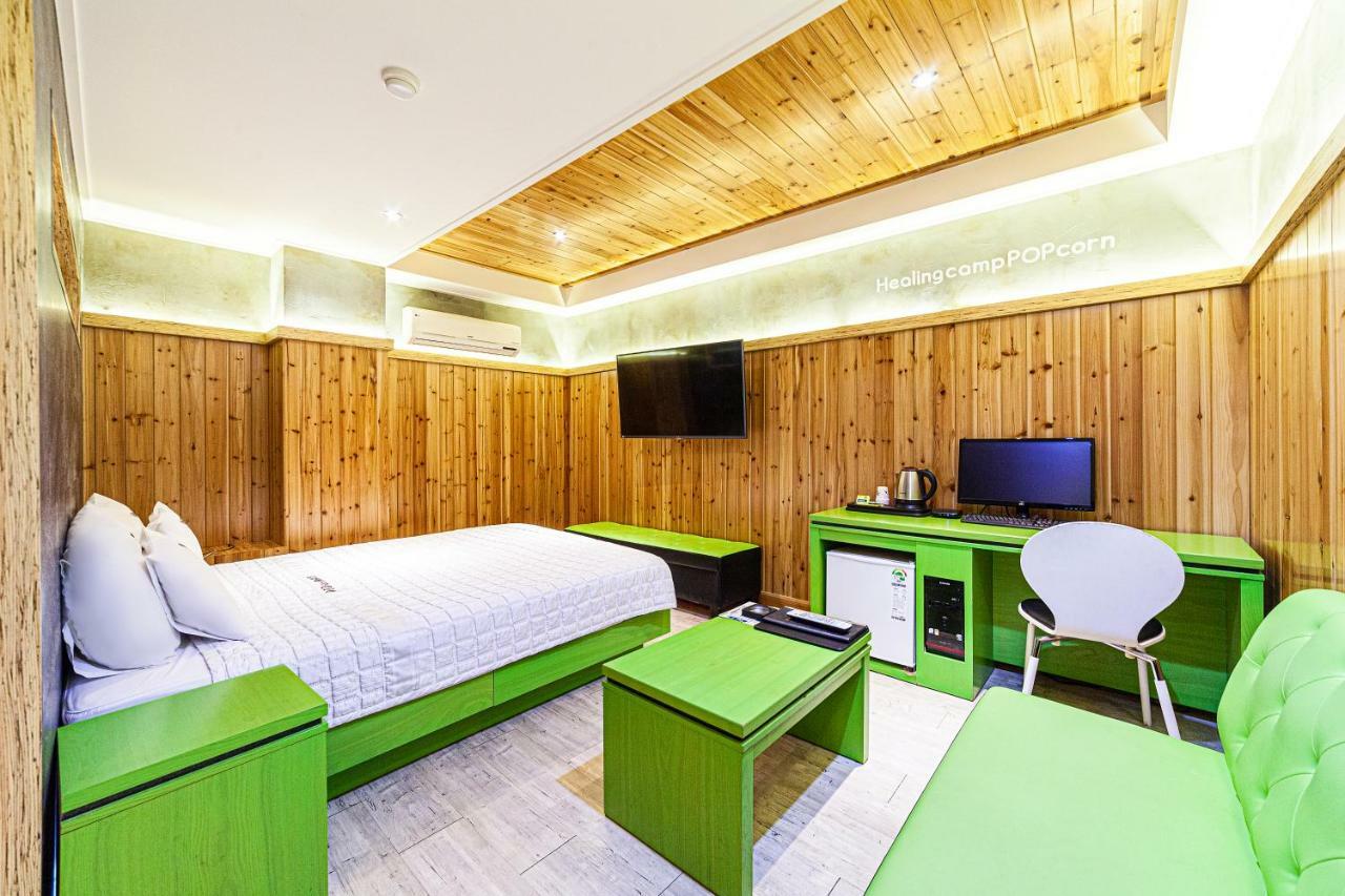Hotel Station Popcorn