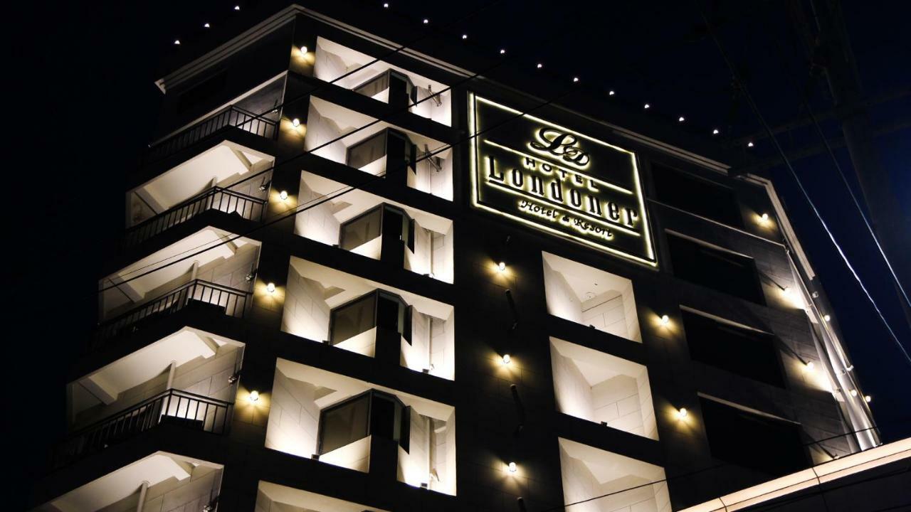 Londoner Gwangan 3*