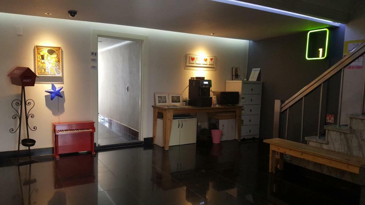 Gwangan Blue Moon Motel