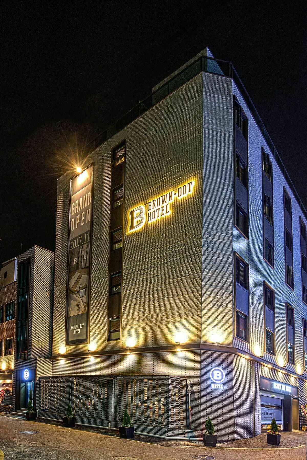 Brown-dot Choeup Hotel Busan