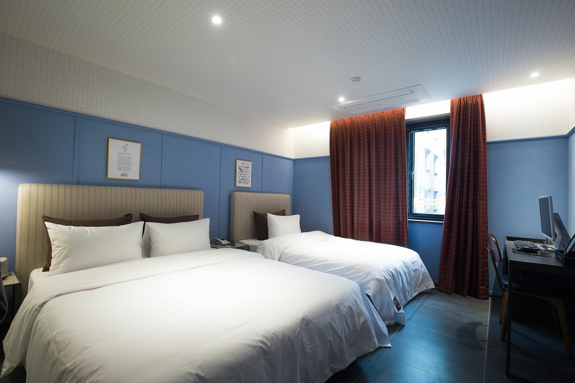Brown-dot Choeup Hotel