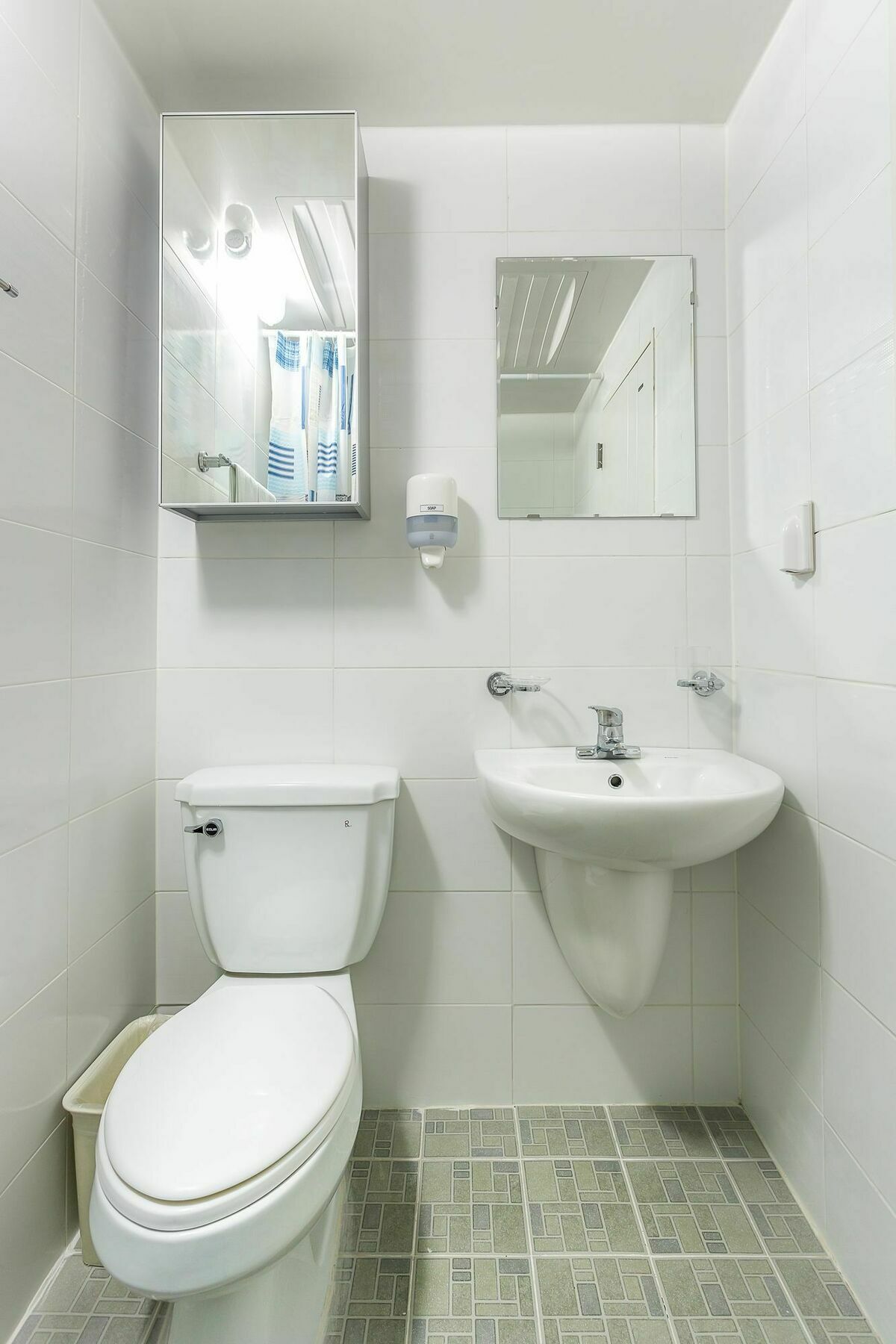 Hotel Staywell 2*