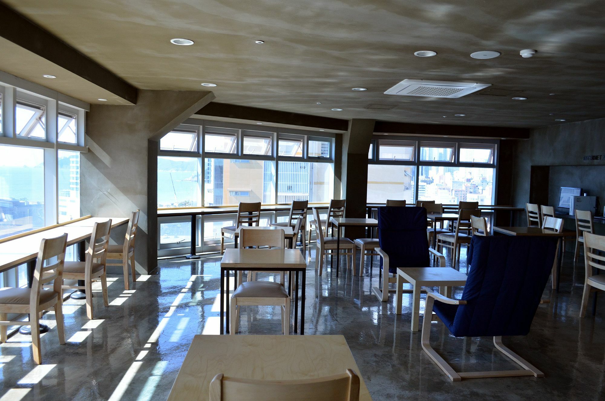 Popcorn Haeundae Hostel Busan