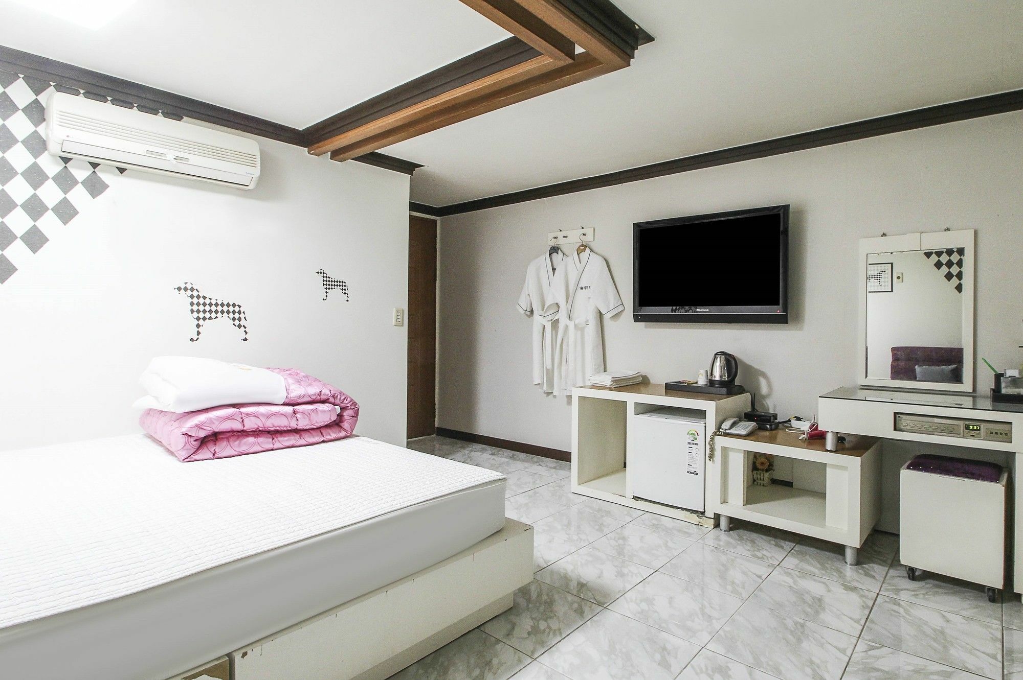 Thema Motel 2*