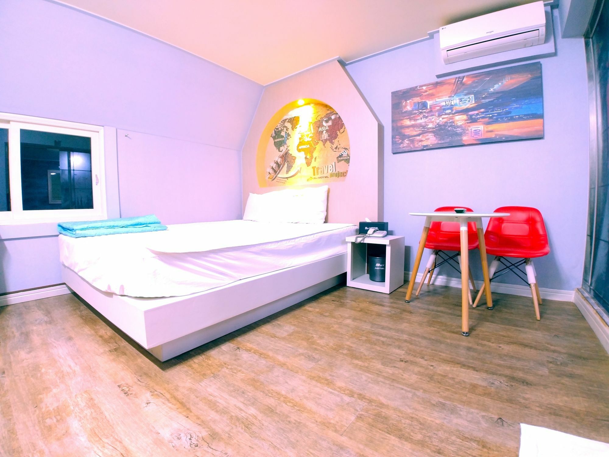 9st Traveltel