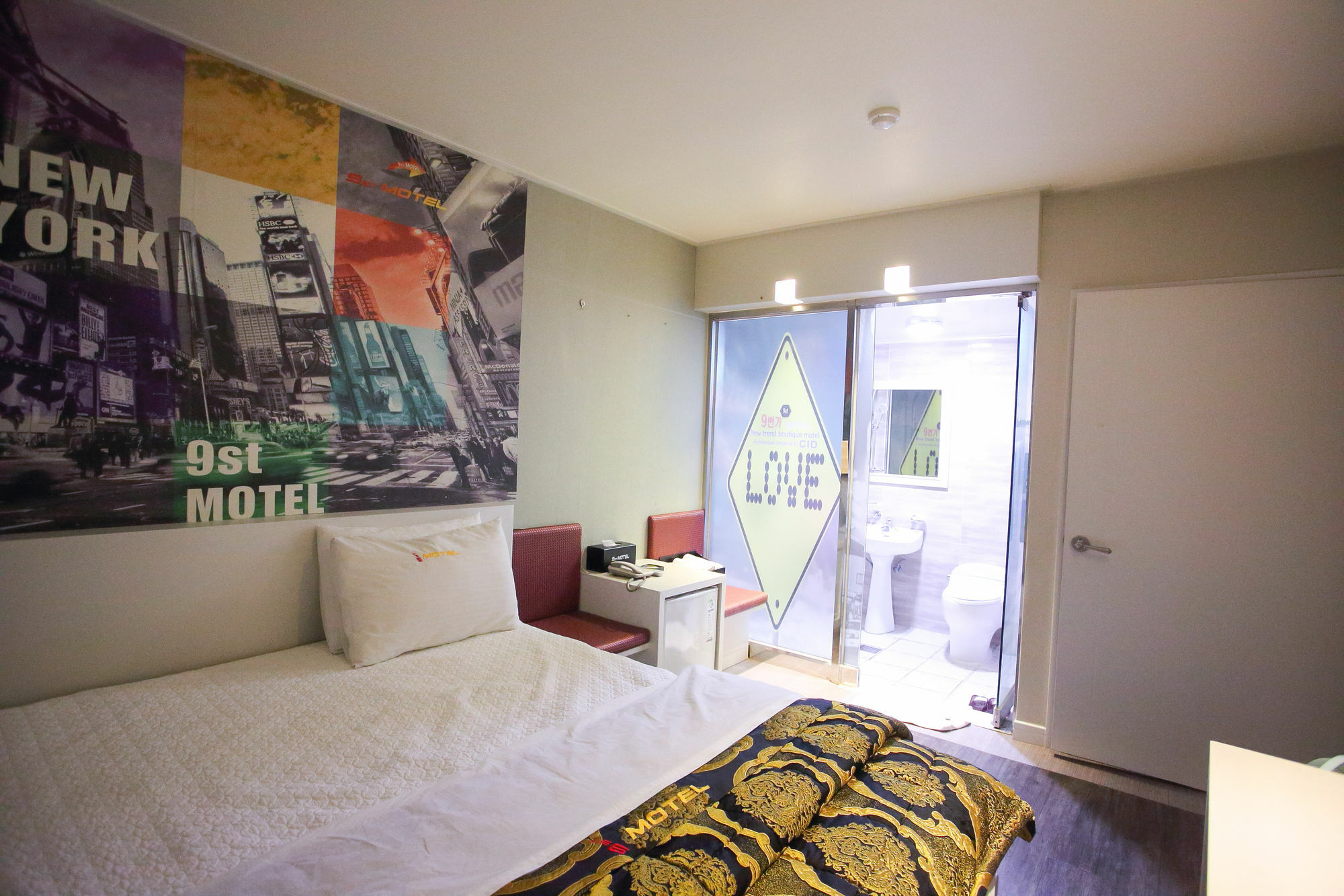 9st Traveltel Hotel