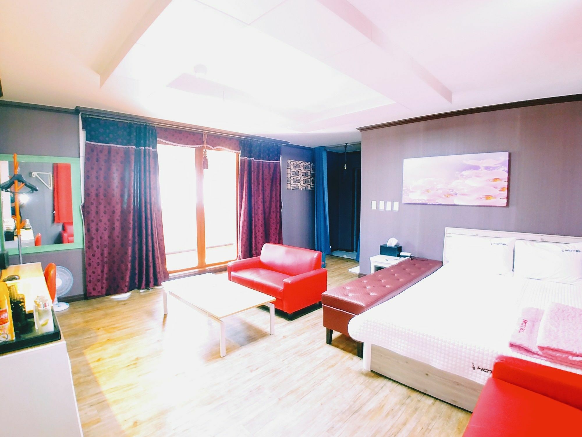 9st Traveltel 2*