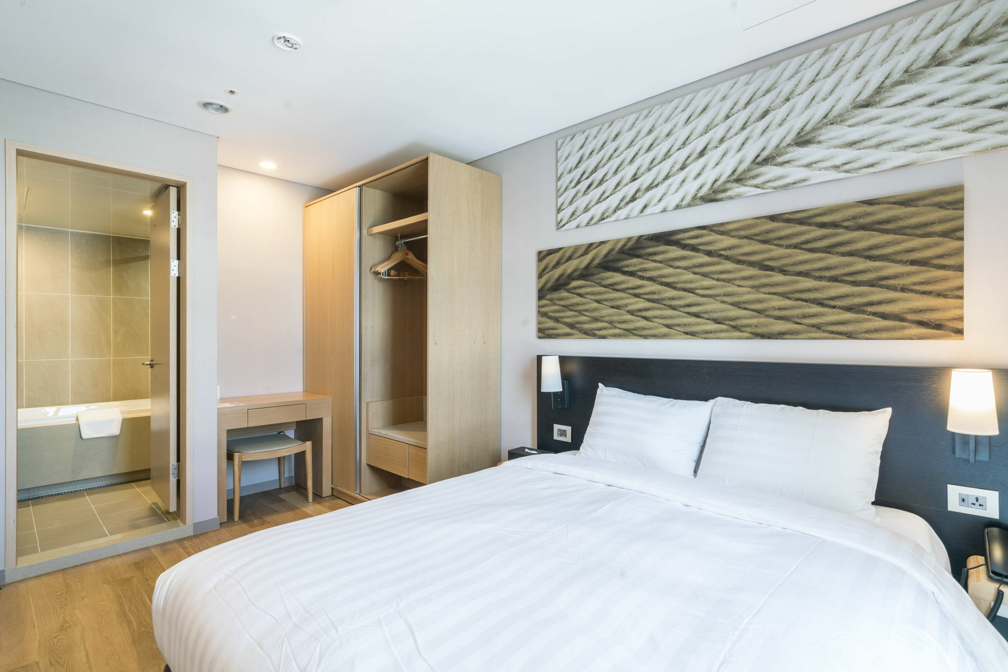 Ibis Ambassador Haeundae Hotel