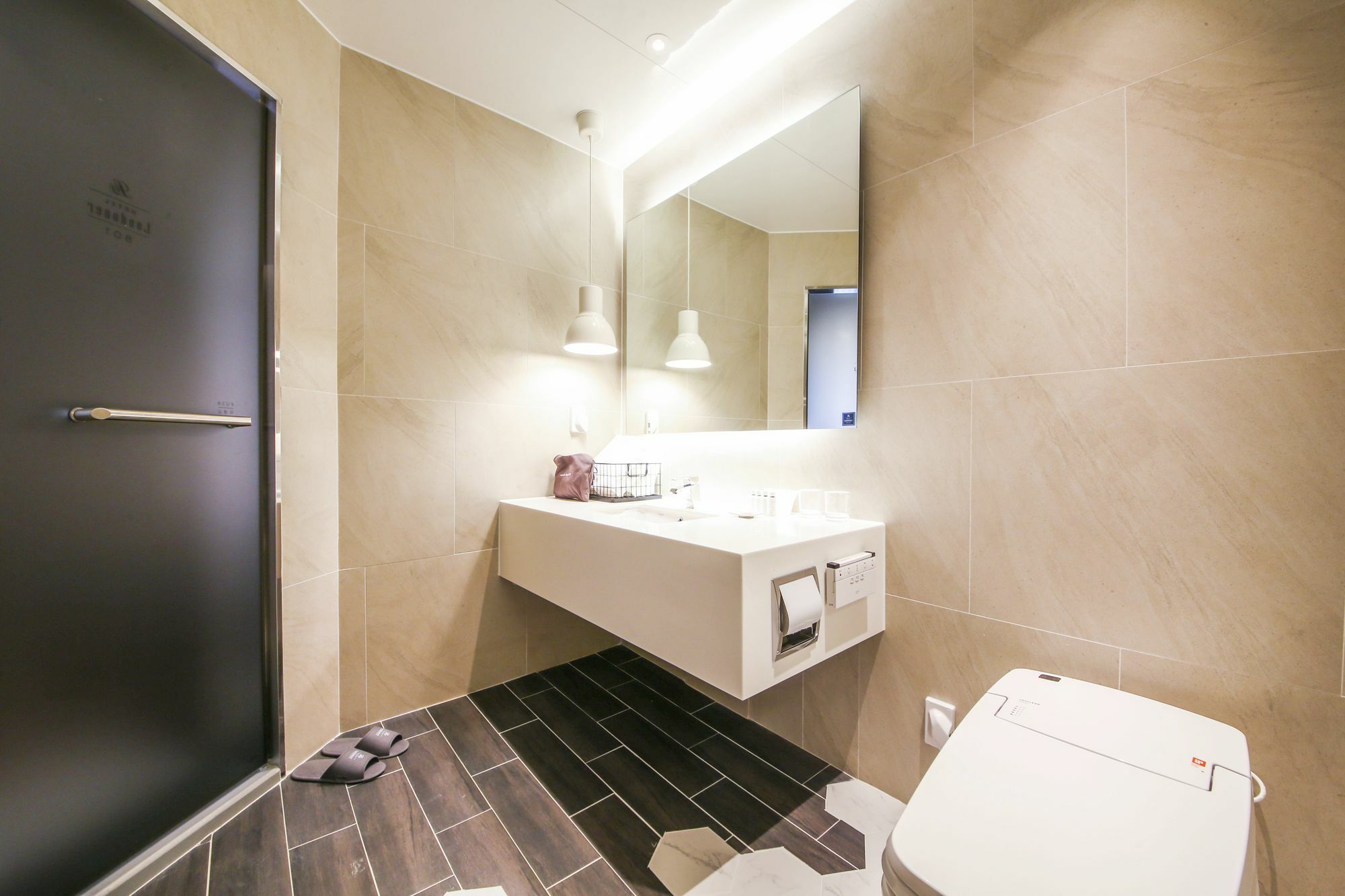 Hotel Londoner Hwamyeong Busan