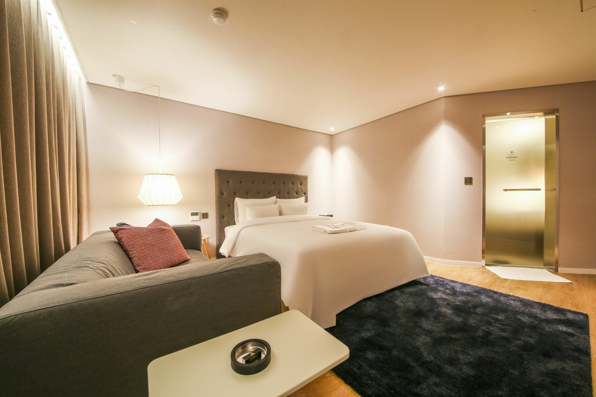 Hotel Londoner Hwamyeong