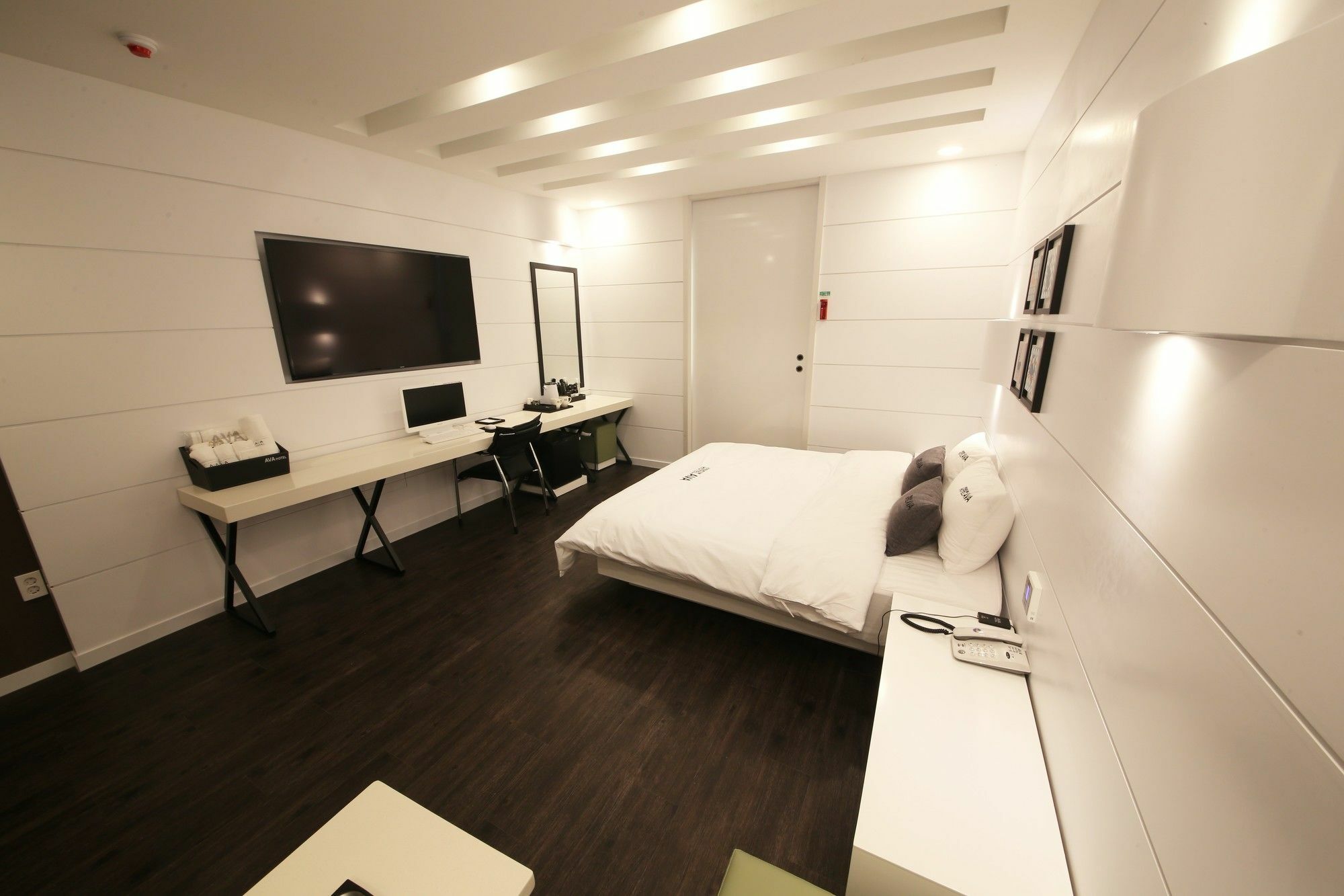 Premium Ava Hotel 2*