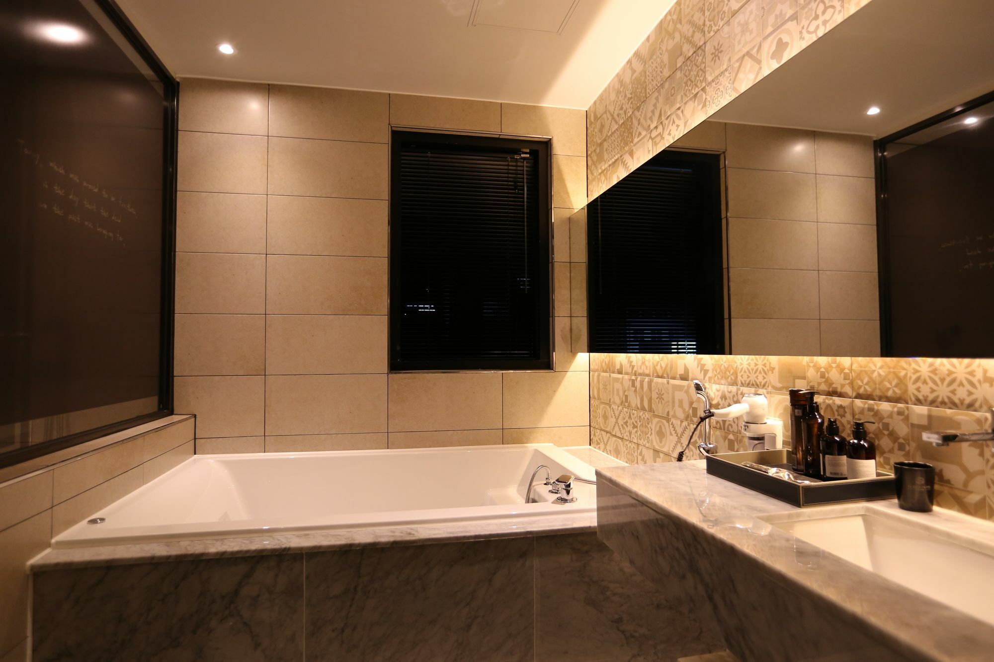 Dae Yeon Le Idea Hotel 3*