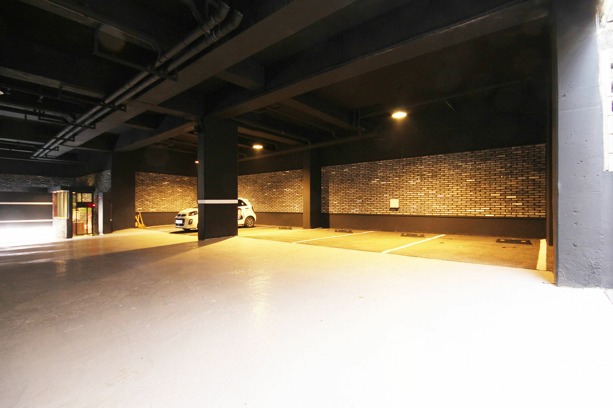 Yaja Sasang Terminal 2*