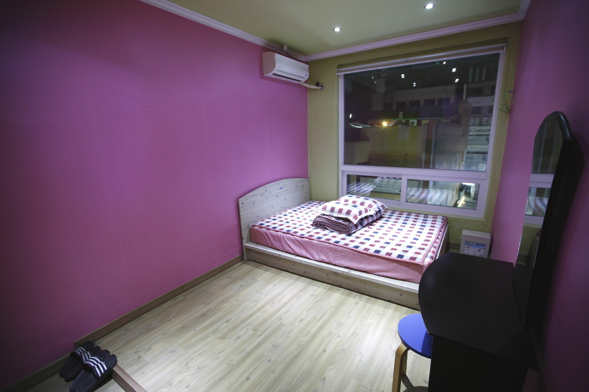 Bluefish Guesthouse 2*